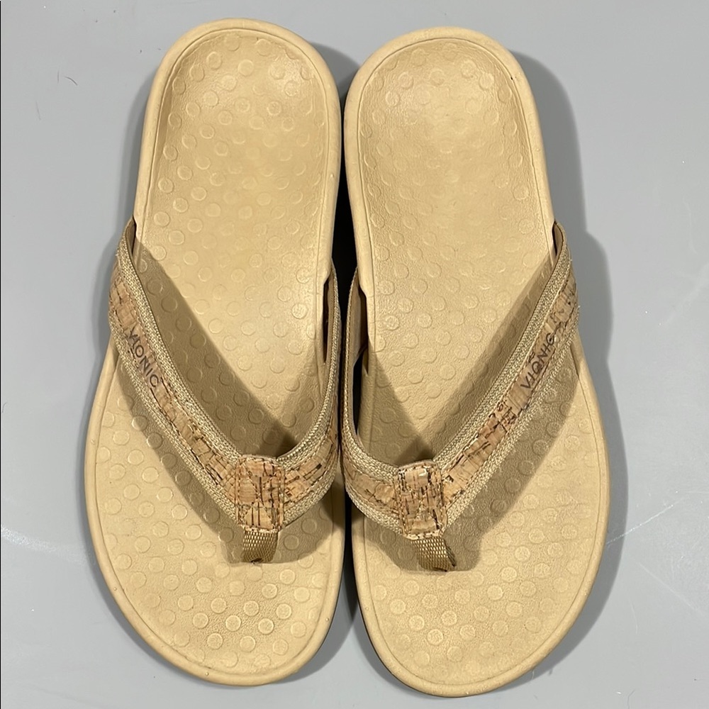Vionic Tide ll Sandals Flip Flops Women’s 8 Cork Orthotic Vacation Boho Cruise
